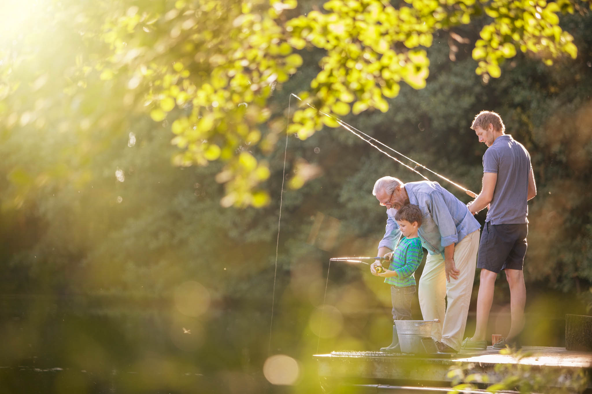 mutli-generational-males-family-fishing